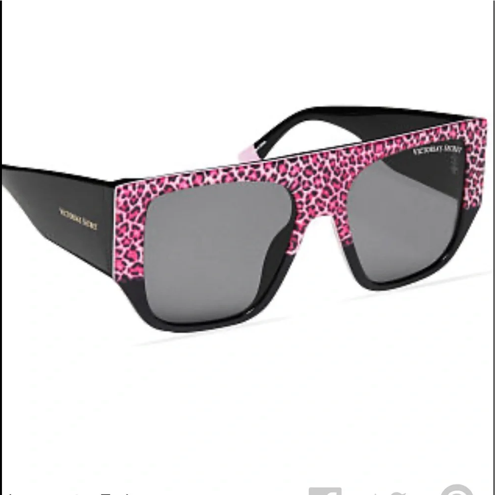 Victoria’s Secret Oversized Flat Top Sunglasses NWT